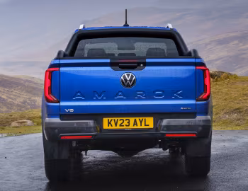 Volkswagen Amarok V6 PanAmericana 4MOTION Double Cab [UK-spec] '2023–pr.