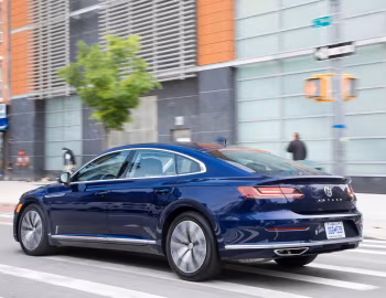 2019–20 Volkswagen Arteon 4MOTION [North America] '2019–20