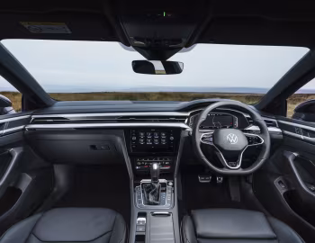 Panel frontal Volkswagen Arteon R-Line [UK-spec] '2020–23