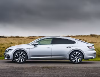 Volkswagen Arteon R-Line [UK-spec] '2020–23