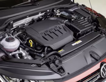 Sous la capuche Volkswagen Arteon R-Line [Worldwide] '2020–23