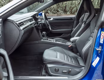 Interior Volkswagen Arteon Shooting Brake 4MOTION R-Line [Australia] '2022–25