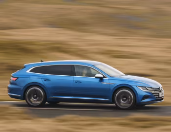 Volkswagen Arteon Shooting Brake Elegance [UK-spec] '2020–25