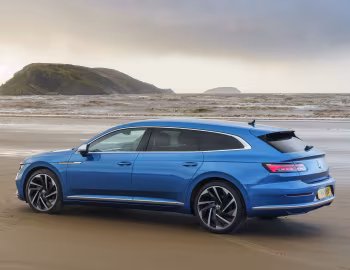 Volkswagen Arteon Shooting Brake Elegance [UK-spec] '2020–25