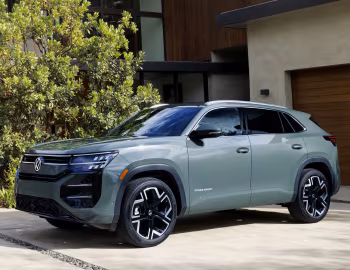 2027 Volkswagen Atlas Cross Sport SEL 4MOTION R-Line [North America] '2026