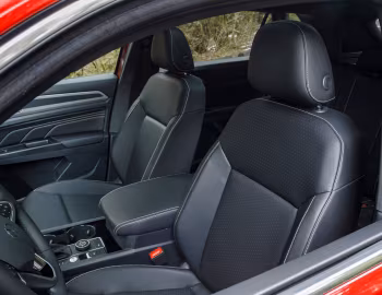 Interior 2020–23 Volkswagen Atlas Cross Sport SEL [North America] '2020–23