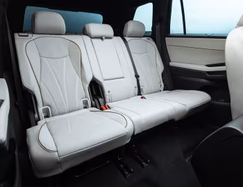 Interior 2027 Volkswagen Atlas SEL 4MOTION R-Line [North America] '2026