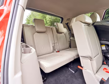 Interior 2024–26 Volkswagen Atlas SEL 4MOTION R-Line [North America] '2023–26
