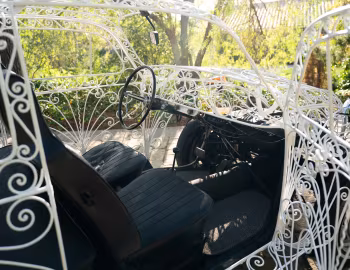 Interior 1970 Volkswagen Beetle "Wrought Iron" (1102815045)