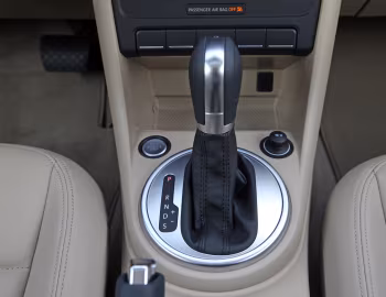 Interior 2012–16 Volkswagen Beetle [North America] '2011–16