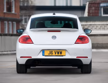 Volkswagen Beetle [UK-spec] '2011–16