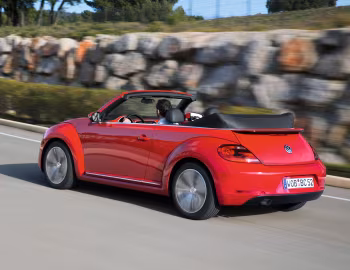 Volkswagen Beetle Cabrio [Worldwide] '2012–16