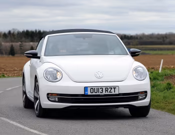 Volkswagen Beetle Cabrio "60s Edition" [UK-spec] '2013
