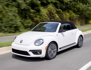 2014–16 Volkswagen Beetle Convertible R-Line [North America] '2013–16