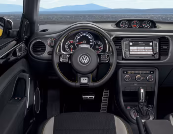 Panel frontal Volkswagen Beetle GSR [Worldwide] '2013