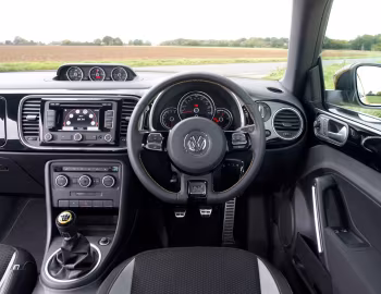 Panel frontal Volkswagen Beetle GSR [UK-spec] '08–12.2013