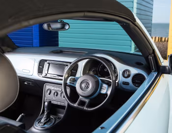 Panel frontal Volkswagen Beetle Cabrio [UK-spec] '2013–16