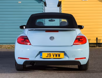 Volkswagen Beetle Cabrio [UK-spec] '2013–16