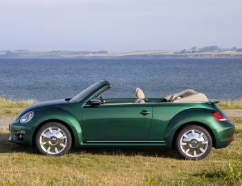Volkswagen Beetle Cabriolet [Worldwide] '2016–19