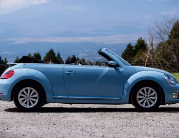 Volkswagen Beetle Cabriolet [Japan] '2013–16