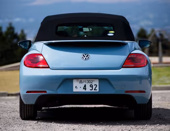 Volkswagen Beetle Cabriolet [Japan] '2013–16