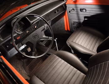 Interior 1974 Volkswagen Super Beetle Convertible [North America]