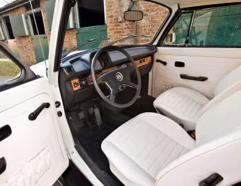 Interior 1977–79 Volkswagen Beetle Convertible "Triple White" (Type 1) '1976–79