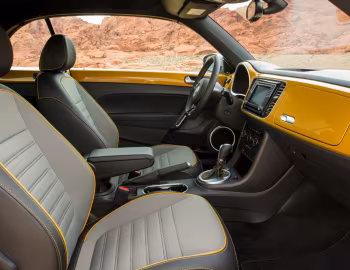 Interior 2016–18 Volkswagen Beetle Dune [North America] '2016–18