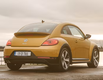 Volkswagen Beetle R-Line [Ireland] '2016–18