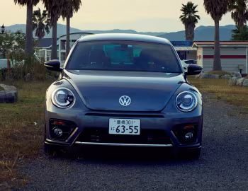 Volkswagen Beetle R-Line [Japan] '2016–19