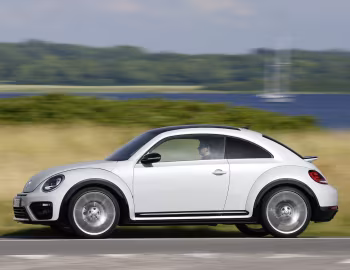 Volkswagen Beetle R-Line [Worldwide] '2016–19