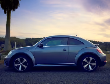 Volkswagen Beetle R-Line [Japan] '2016–19