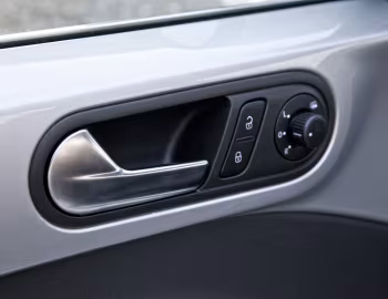 Interior 2013–15 Volkswagen Beetle TDi [North America] '2012–15