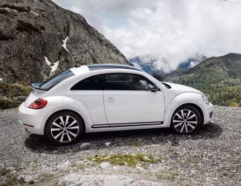 Volkswagen Beetle Turbo [Worldwide] '2011–16