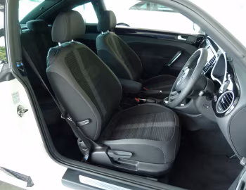 Interior Volkswagen Beetle Turbo [Japan] '10.2013–09.2016