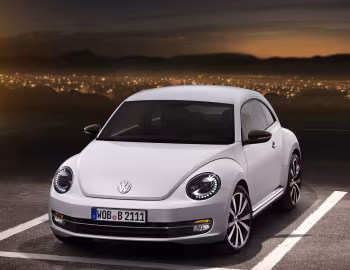 Volkswagen Beetle Turbo [Worldwide] '2011–16