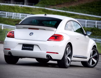 Volkswagen Beetle Turbo [Japan] '10.2013–09.2016