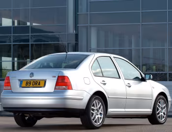 Volkswagen Bora [UK-spec] '1998–2005