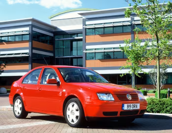 Volkswagen Bora [UK-spec] '1998–2005