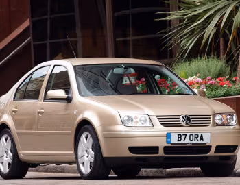 Volkswagen Bora [UK-spec] '1998–2005