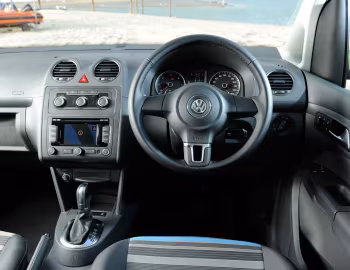 Panel frontal Volkswagen Caddy Camper [UK-spec] (Type 2K) '2013–15