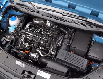 Bajo el capó Volkswagen Caddy Kasten (Type 2K) '2010–15