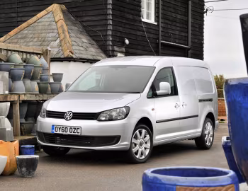 Volkswagen Caddy Kasten Maxi [UK-spec] (Type 2K) '2010–15