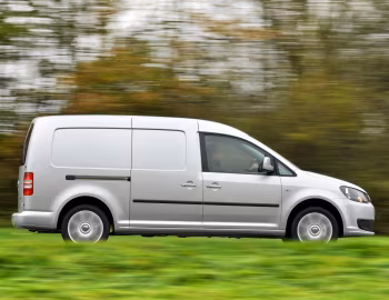 Volkswagen Caddy Kasten Maxi [UK-spec] (Type 2K) '2010–15