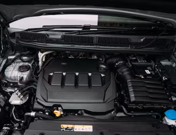 Bajo el capó Volkswagen Caddy Life [UK-spec] '2021–pr.
