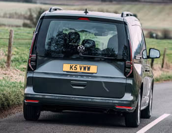 Volkswagen Caddy Life [UK-spec] '2021–pr.