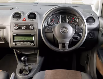 Panel frontal Volkswagen Caddy Maxi Life [UK-spec] (Type 2K) '2010–15