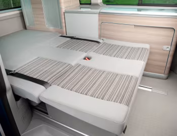Interior Volkswagen California [UK-spec] (T5) '2009–15