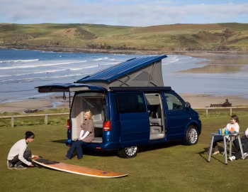 Volkswagen California [UK-spec] (T5) '2009–15