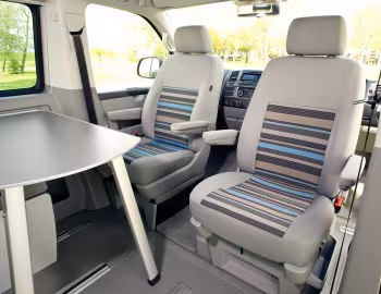 Interior Volkswagen California "Beach" [UK-spec] (T5) '2009–15